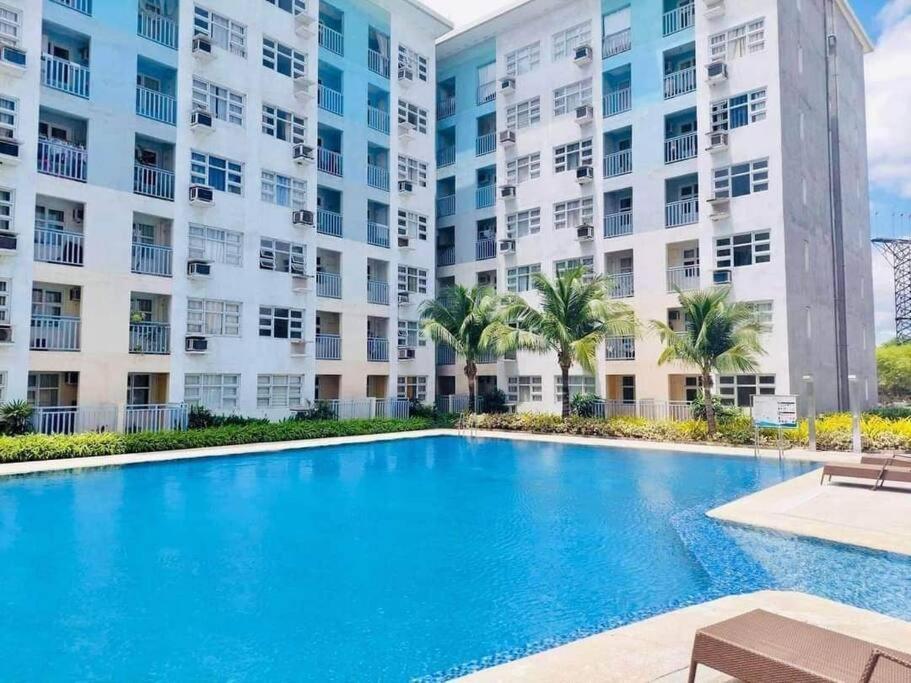 Davao City Condo Living Made Easy Lifestyle Buitenkant foto