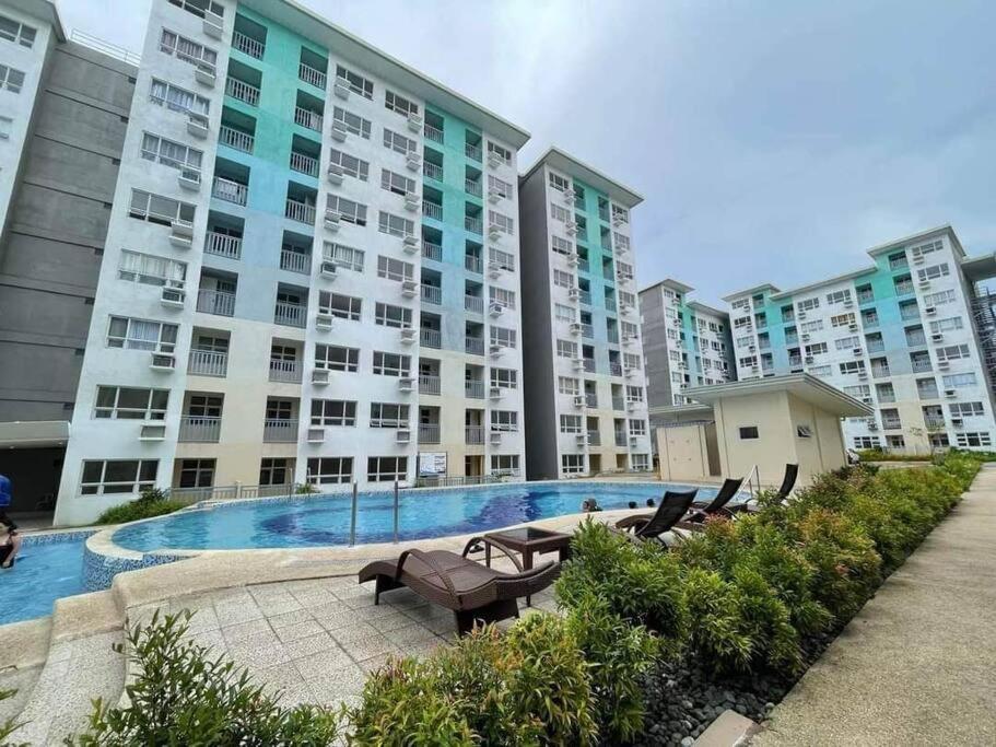 Davao City Condo Living Made Easy Lifestyle Buitenkant foto